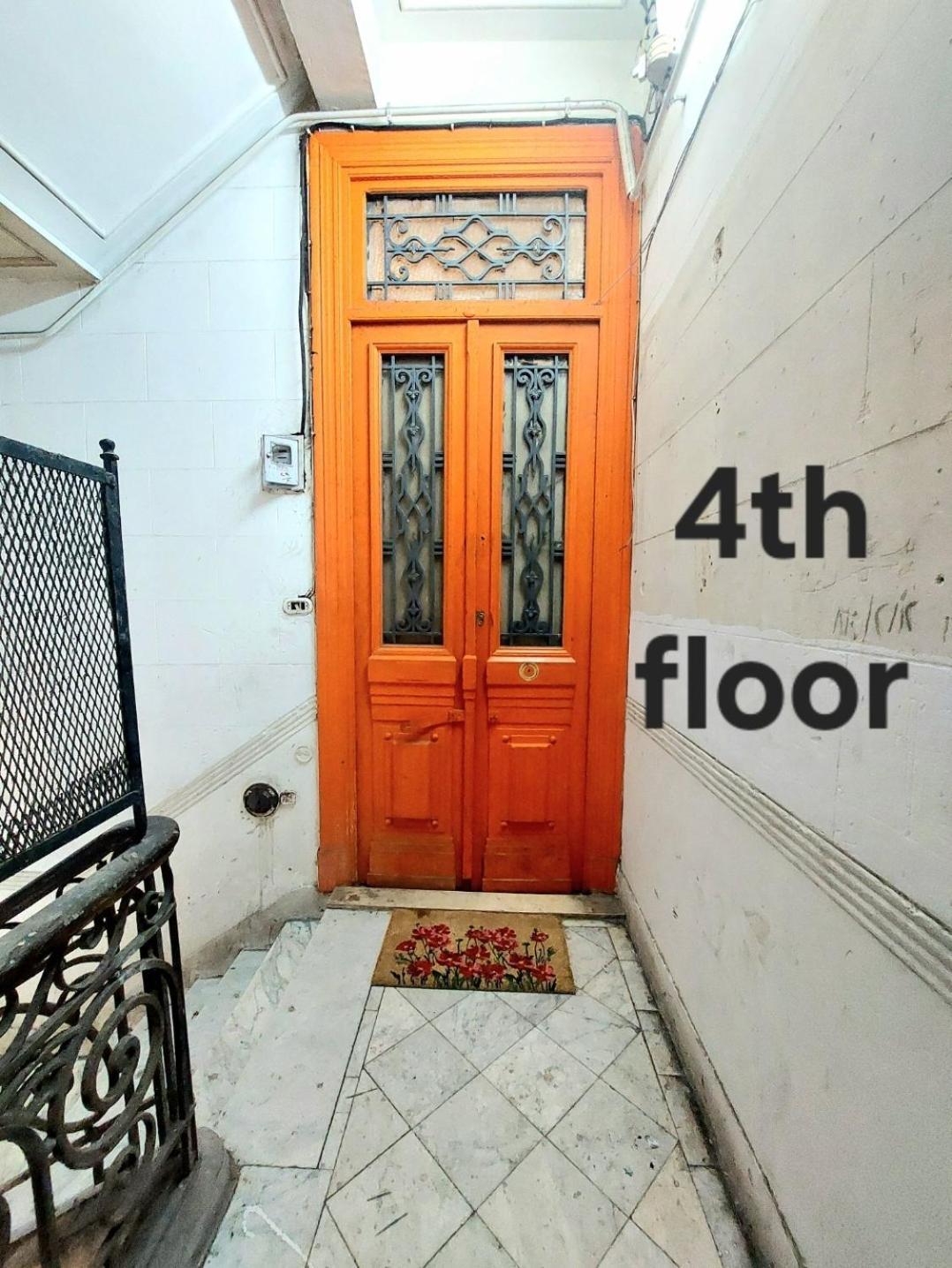Arab Hostel, Welcoming All Solo And Groups Travellers But, Unmarried Couples Not Allowed 亚历山大港 外观 照片
