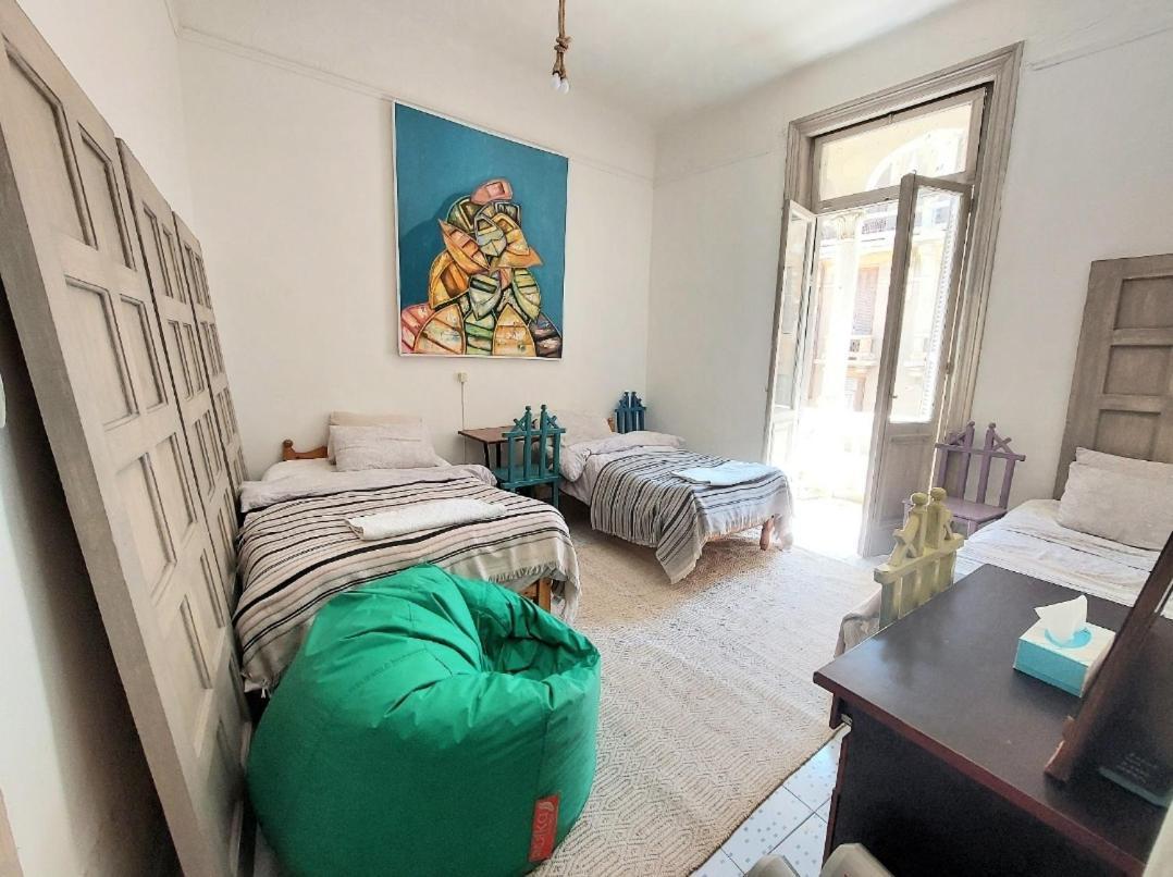Arab Hostel, Welcoming All Solo And Groups Travellers But, Unmarried Couples Not Allowed 亚历山大港 外观 照片