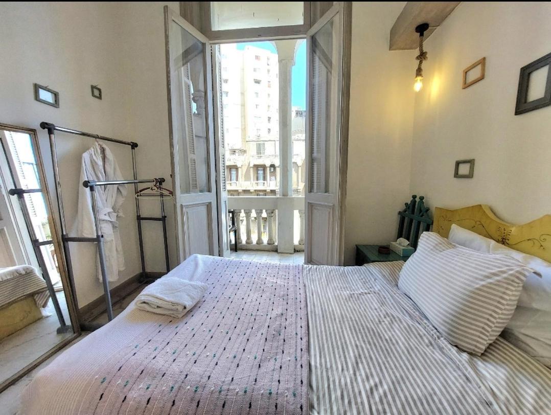 Arab Hostel, Welcoming All Solo And Groups Travellers But, Unmarried Couples Not Allowed 亚历山大港 外观 照片