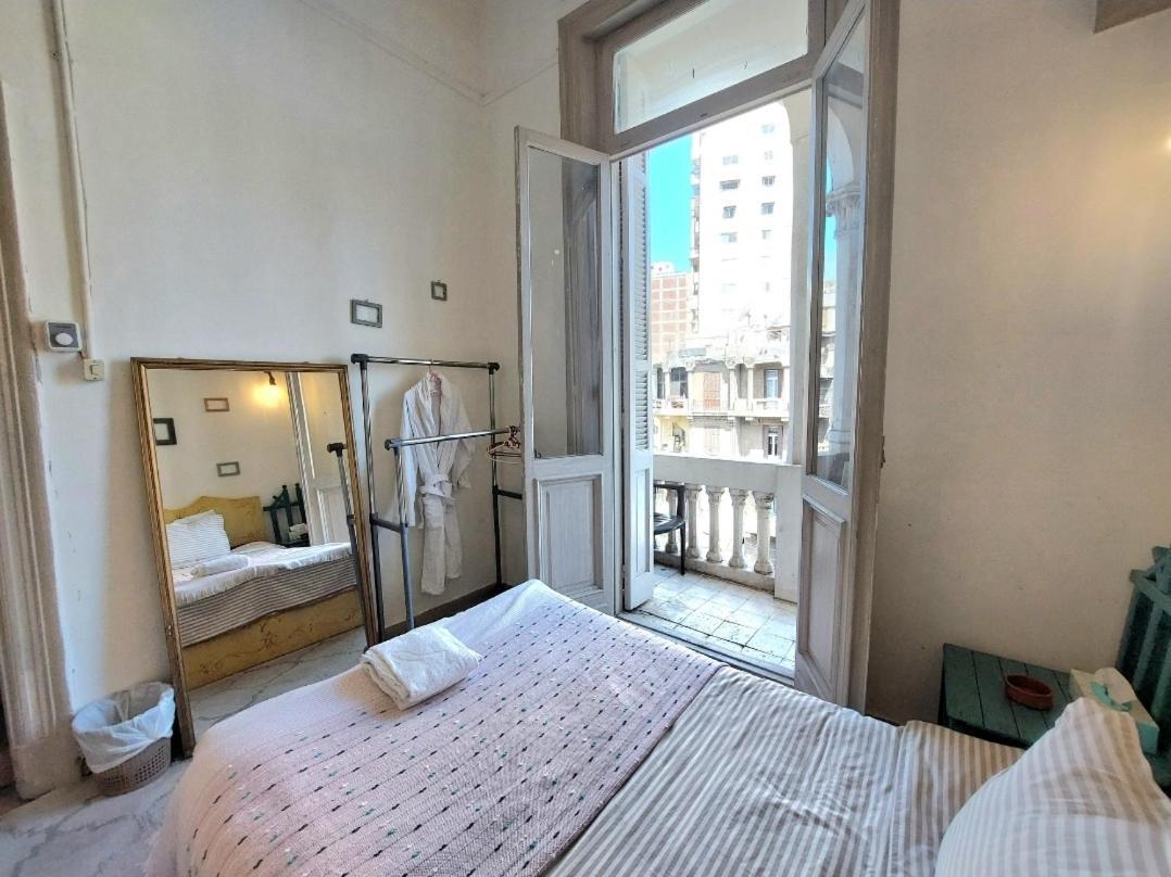 Arab Hostel, Welcoming All Solo And Groups Travellers But, Unmarried Couples Not Allowed 亚历山大港 外观 照片