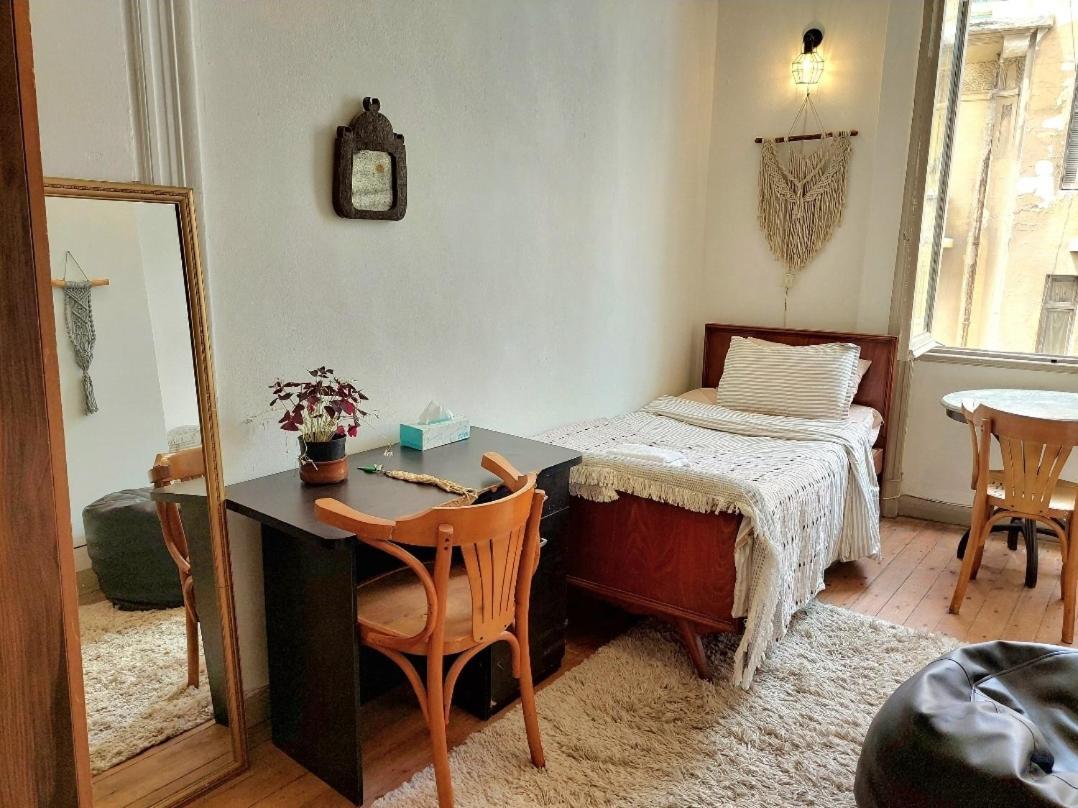 Arab Hostel, Welcoming All Solo And Groups Travellers But, Unmarried Couples Not Allowed 亚历山大港 外观 照片